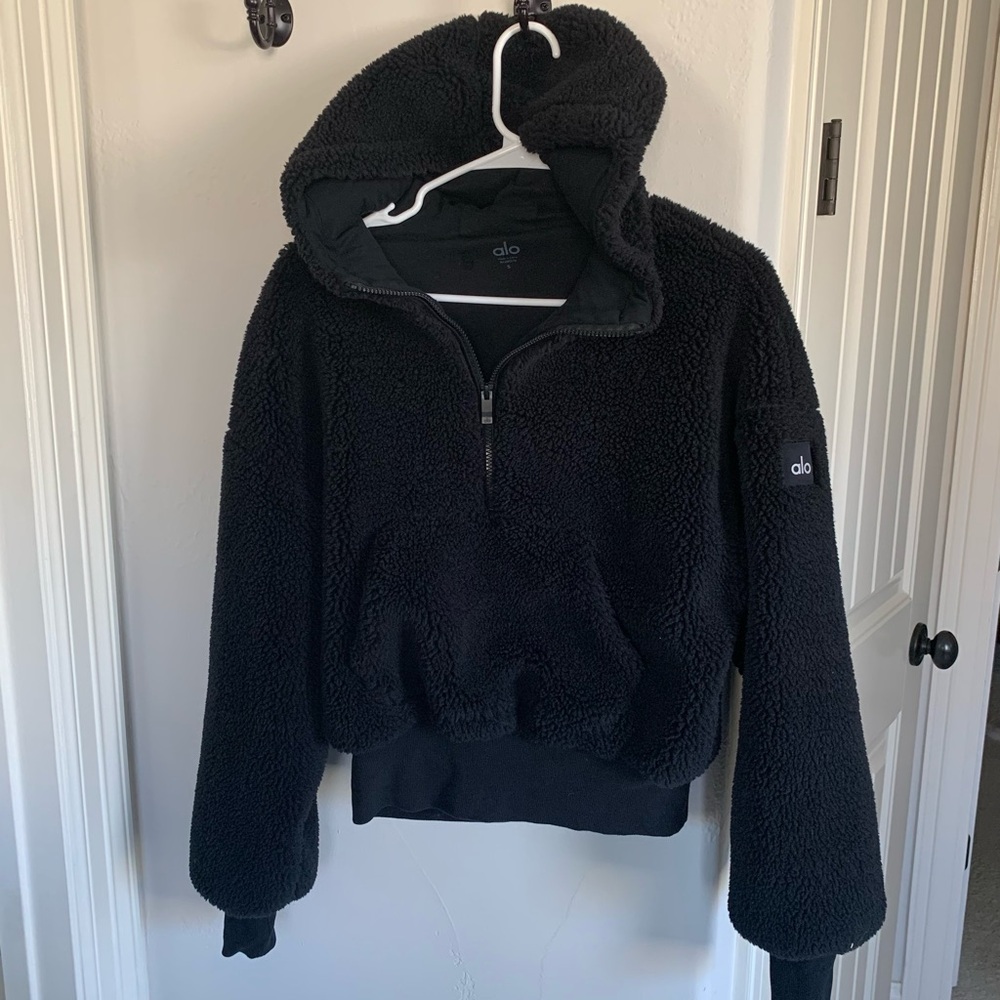 ALO Yoga Black Fleece Sweater